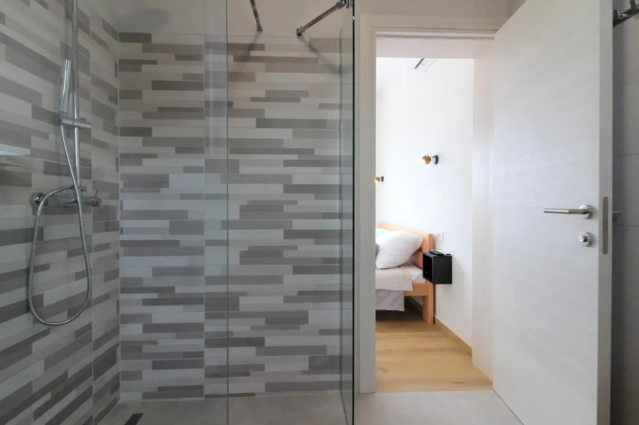 New Modern Villa Gogo With Private Pool Near The Beach And Town Of Pula By Wiibuk Sisan