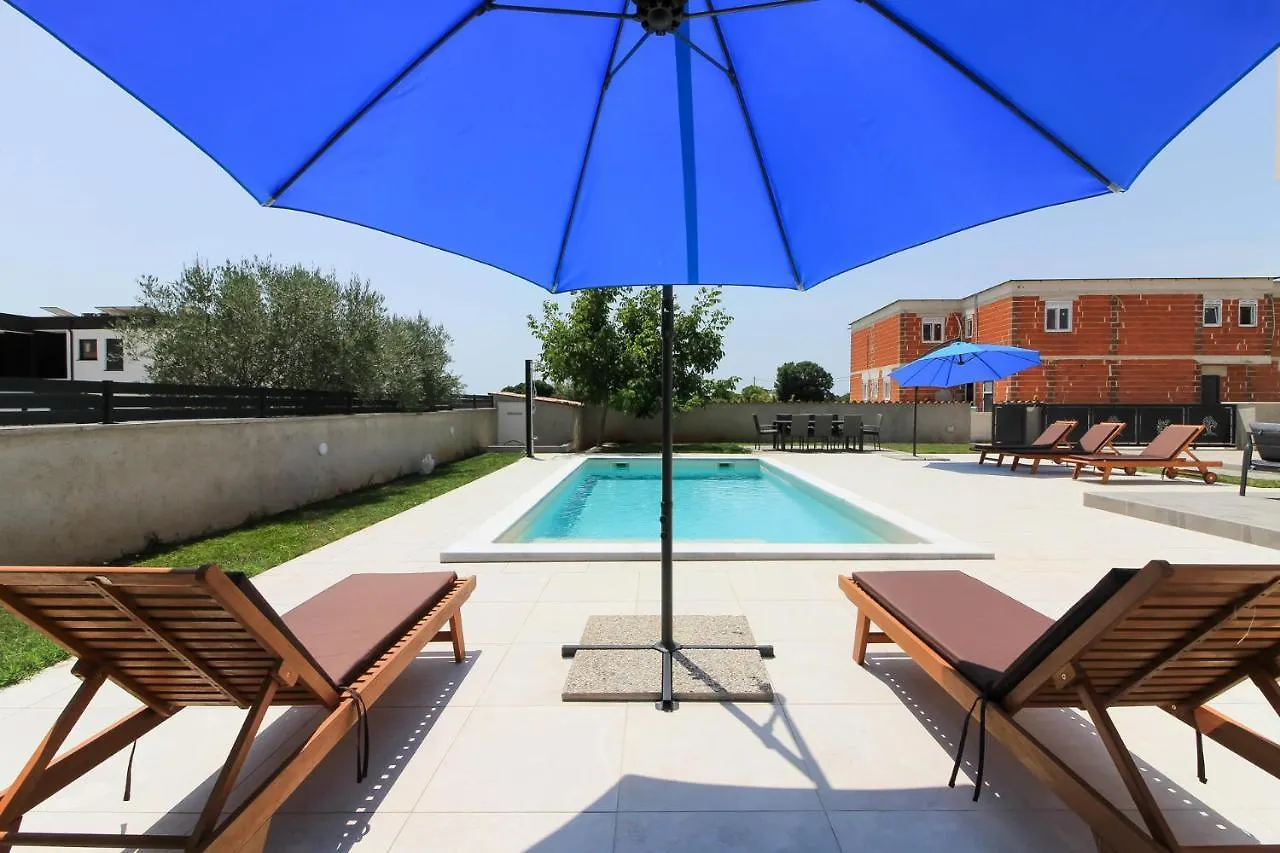 New Modern Villa Gogo With Private Pool Near The Beach And Town Of Pula By Wiibuk Sisan