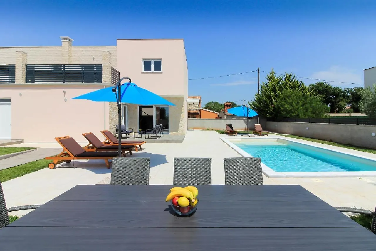 New Modern Villa Gogo With Private Pool Near The Beach And Town Of Pula By Wiibuk Sisan