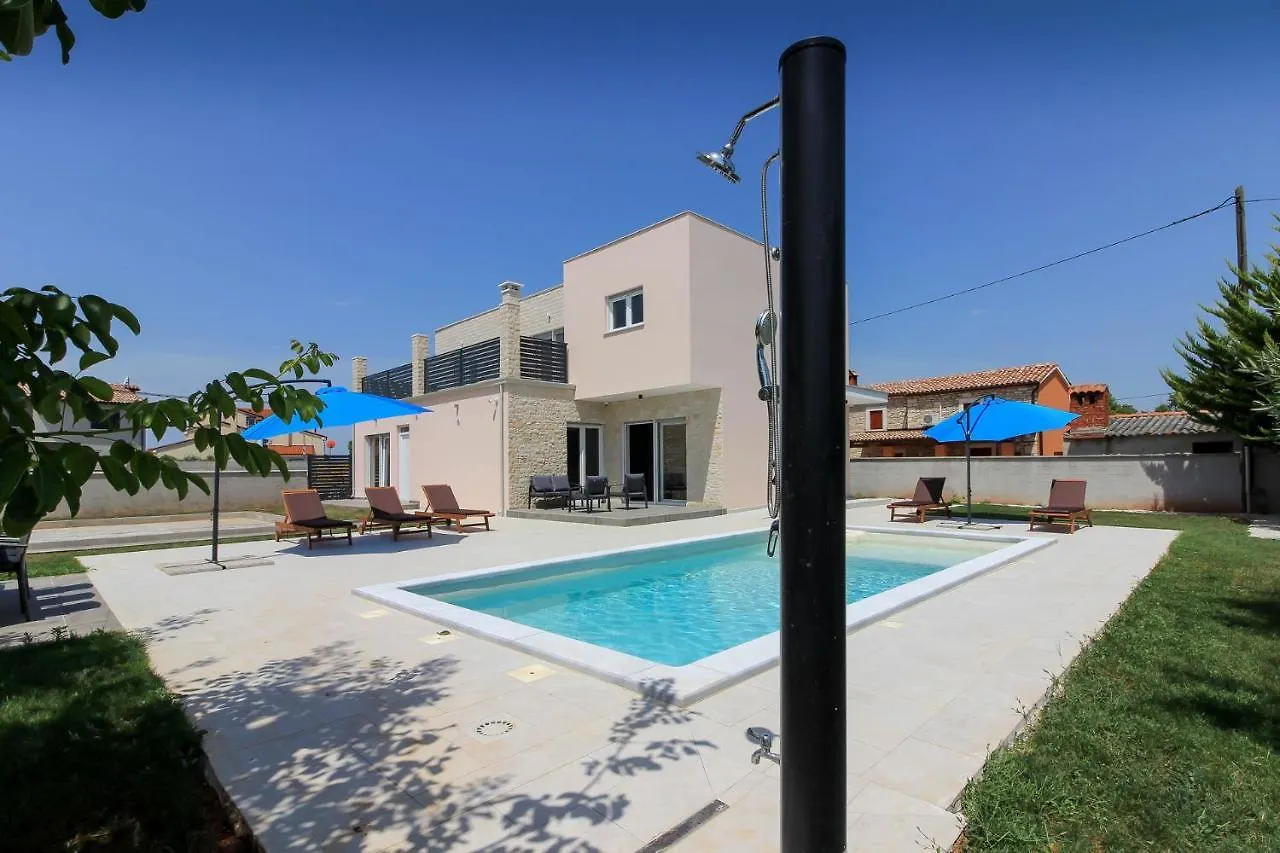 New Modern Villa Gogo With Private Pool Near The Beach And Town Of Pula By Wiibuk Sisan